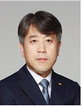 저자 사진